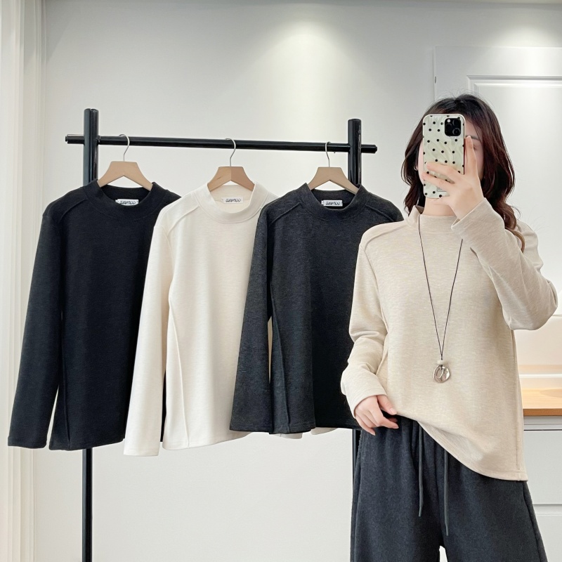 大码半高领肩部压线德绒t恤