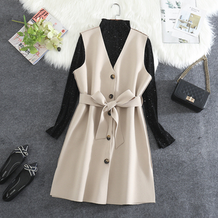 背心裙胖MM复古V领单排扣收腰带毛呢马夹裙女 大码 2020春季 新款