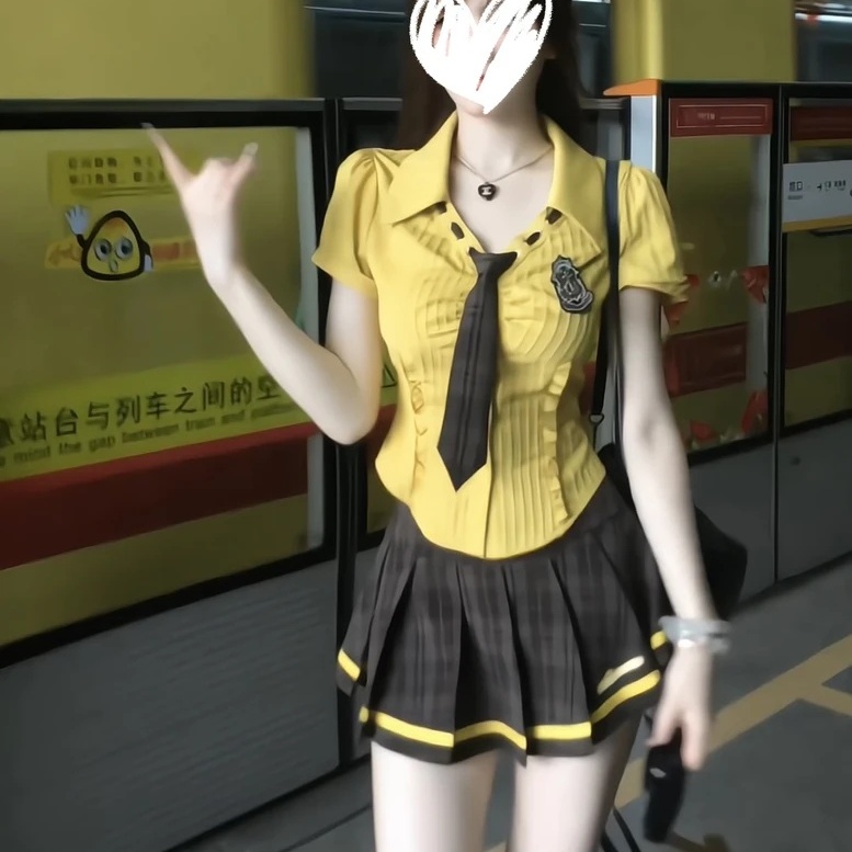 甜酷辣妹格子百褶裙套装学院风