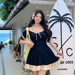 大码 平角保守 微胖mm女孩显瘦遮肉温泉撞色花边纯欲泳衣女连体裙式