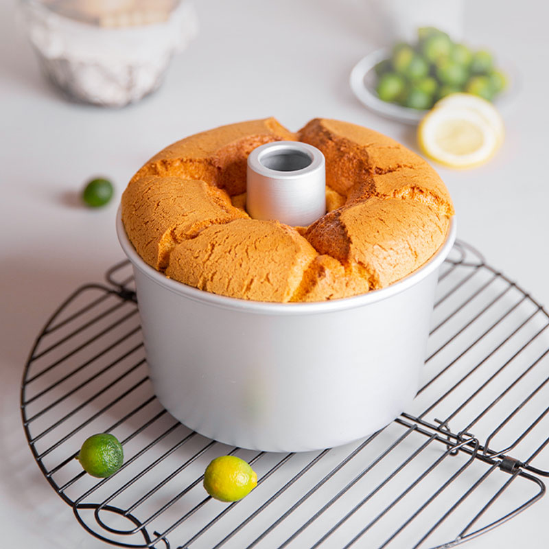 三能烘焙模具4 5 6 7 8寸中空烟囱空心活底戚风蛋糕模SN5281 5283