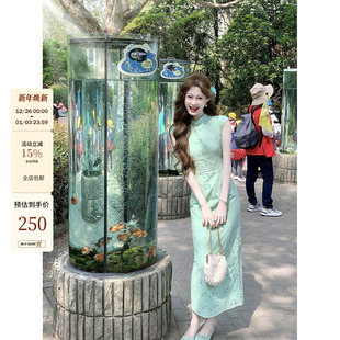 吃绿色菜 薄荷绿镂空收腰棉布绣花旗袍剪裁显瘦连衣裙 薄荷笺