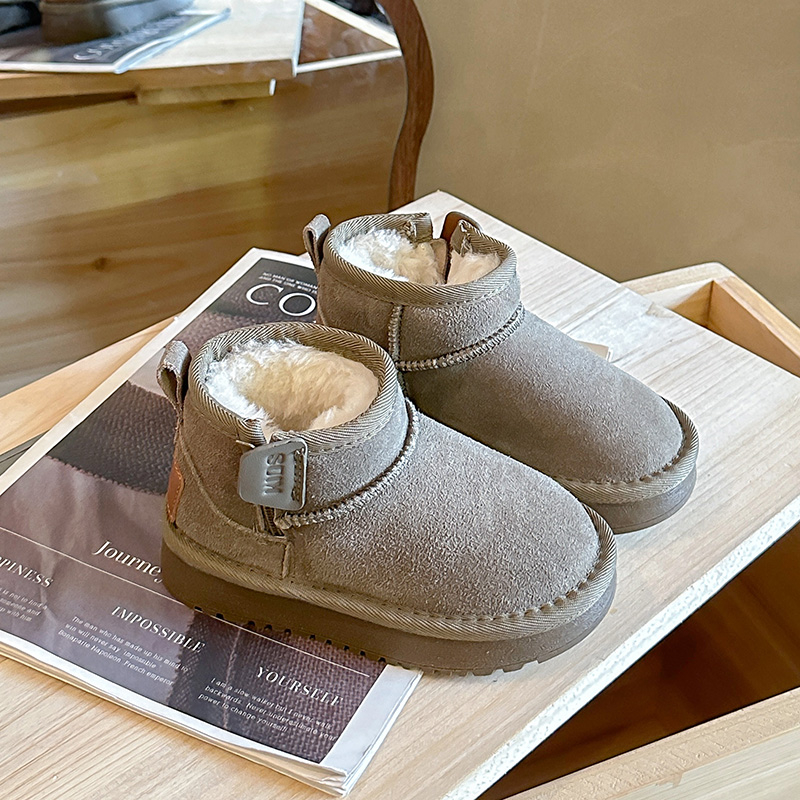 女童雪地靴2025冬季新款儿童加绒棉鞋男童保暖棉靴中大童大棉鞋