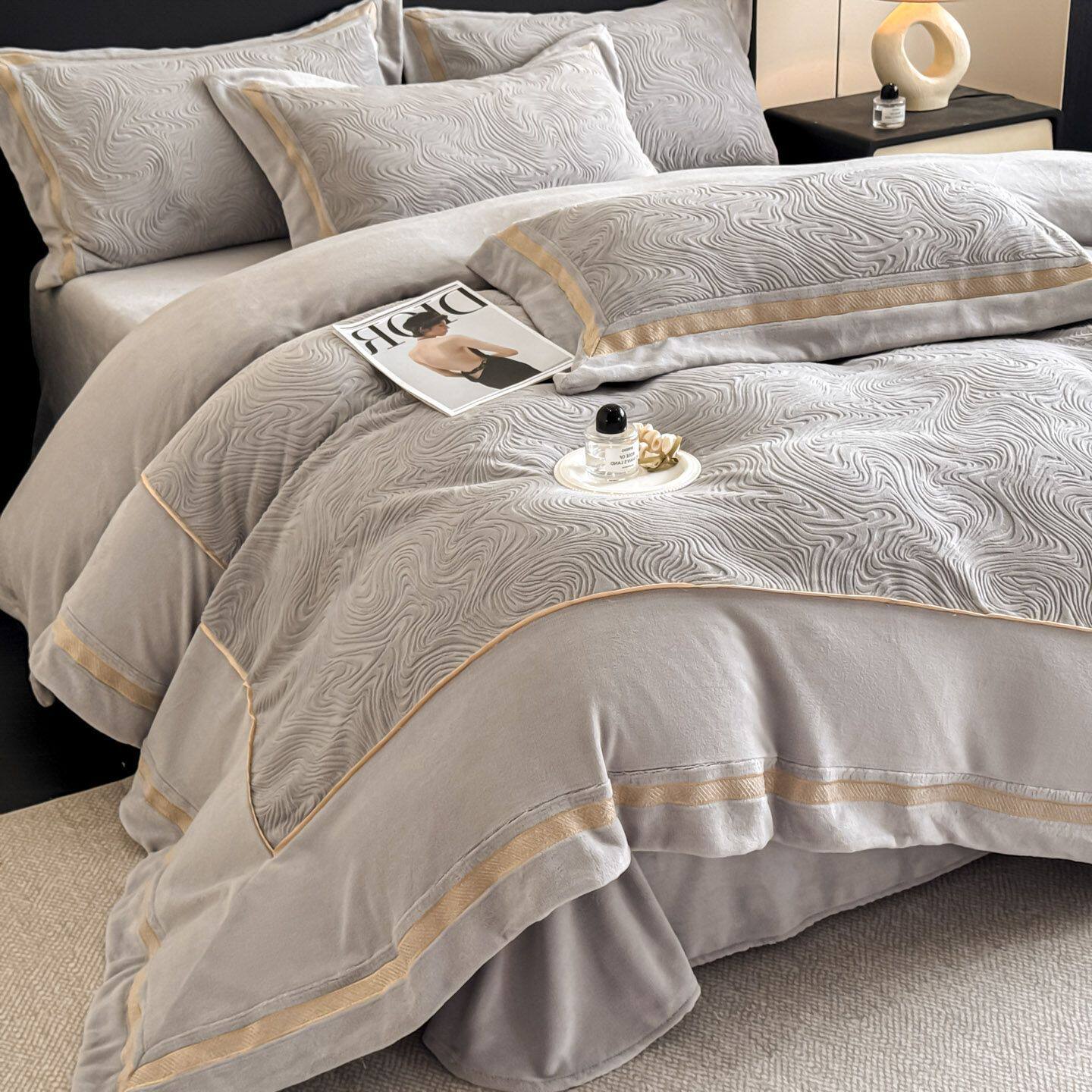 冬季高端加厚雕花牛奶绒刺绣四件套保暖珊瑚绒被套床单床上用品,床上用品,床品套件/四件套/多件套,淘宝优惠券,粉丝福利购,淘宝优惠卷