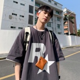深灰色