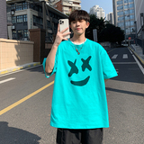 湖绿色