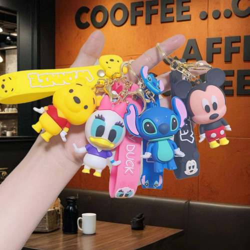 跨境新款米奇米妮钥匙扣 创意卡通史迪仔汽车挂件娃娃机礼品