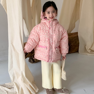 儿童羽绒服2023冬季女童碎花连帽羽绒外套女宝90白鸭绒保暖面包服