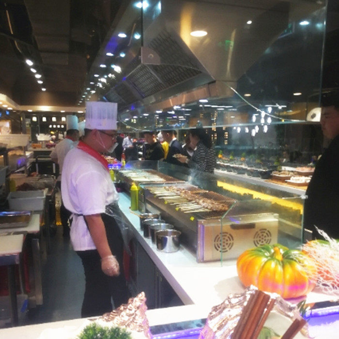 燃气烧烤炉商用烧烤架煤气无烟烤串机烤肉炉黑金刚加热管商场同款