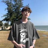 深灰色