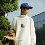 白色