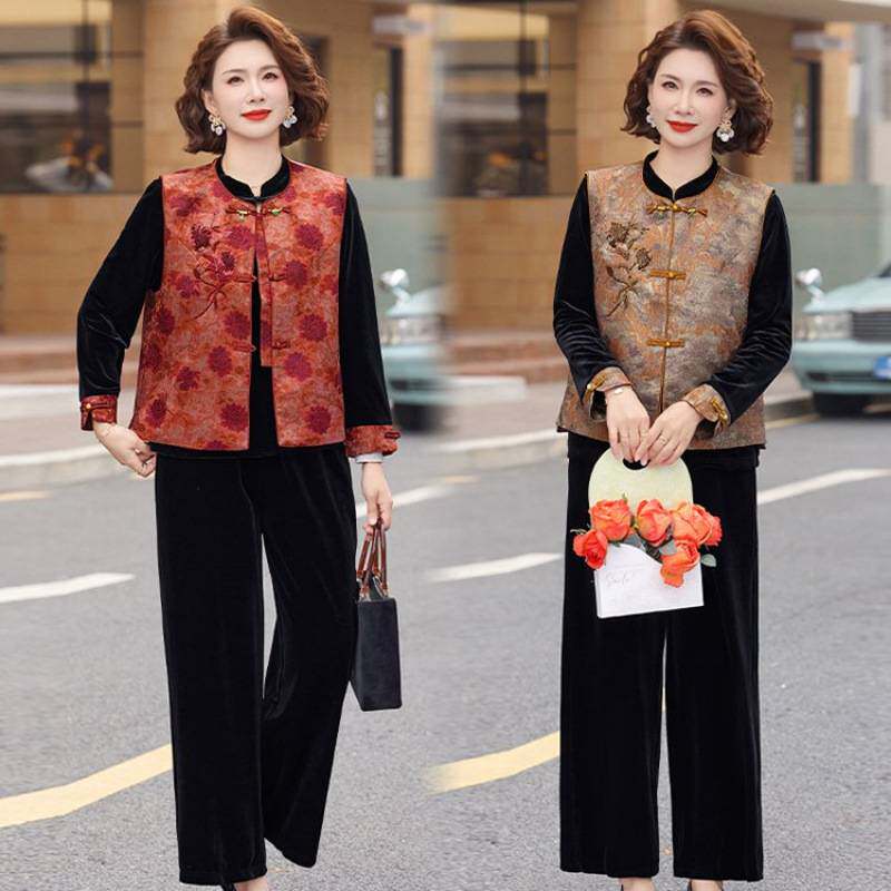 专柜品牌新中式国风妈妈春装金丝绒套装中老年人女春秋马甲外套三