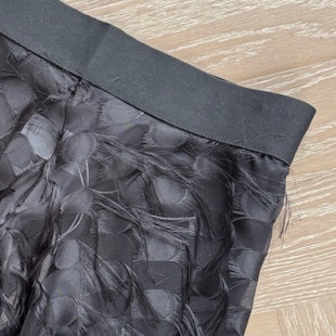 【老客入！大厂】5-7天发 流苏羽毛感半身小黑裙 SDYB848
