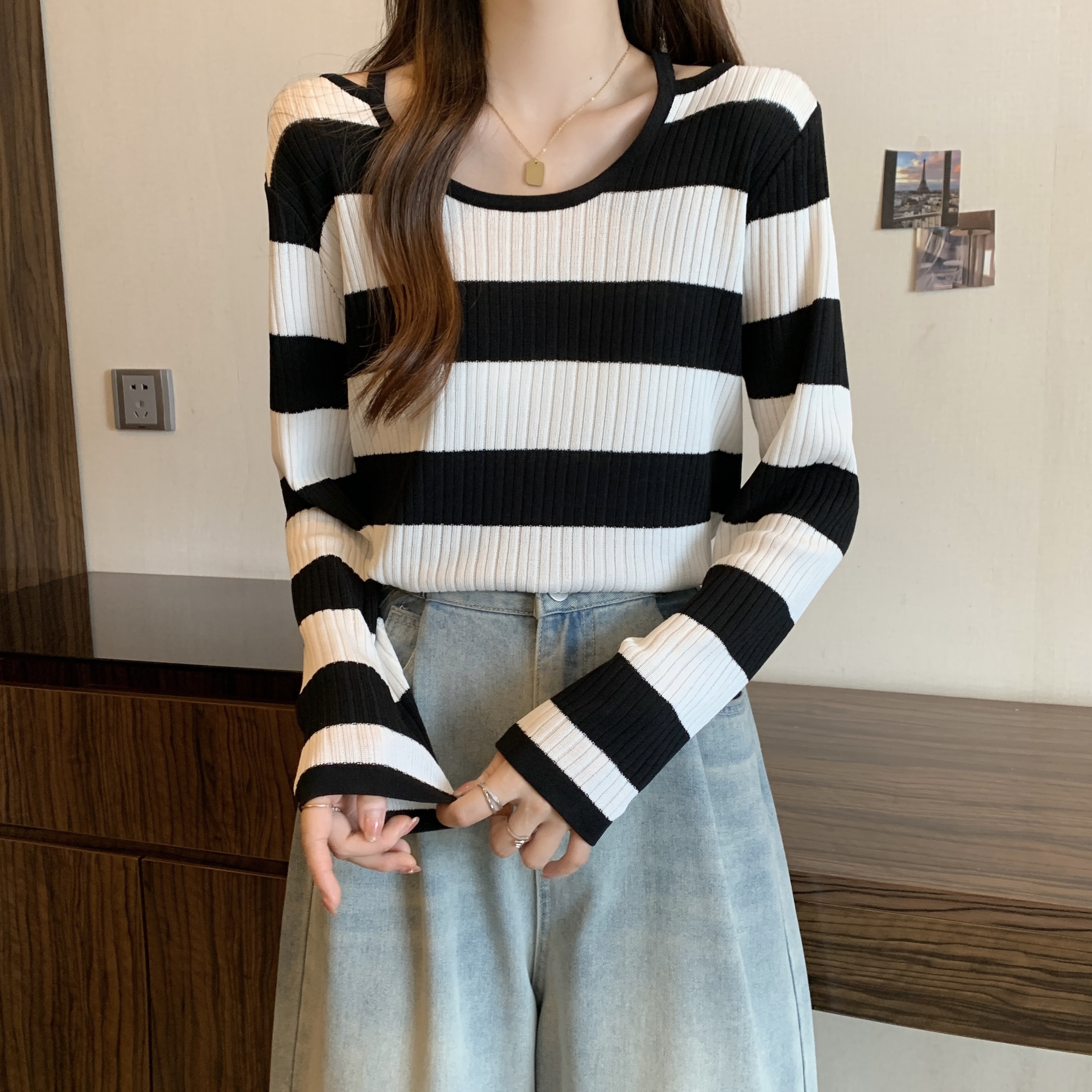 【清仓】春秋新款设计感长袖冰丝针织衫上衣大码女装宽松坑条毛衣