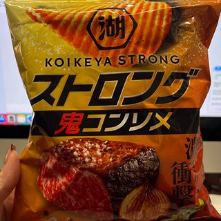 日本原装湖池屋PRIDE薯片盐今金男四连包粟米条 零食临期特价