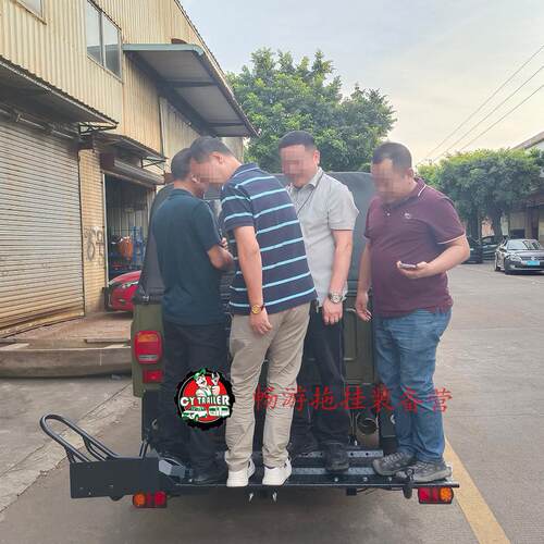 北汽212三口拖车杠摩托车背架