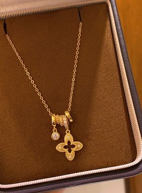 金色锆石小众设计感吊坠项链女新款毛衣链轻奢高级感气质大气配饰