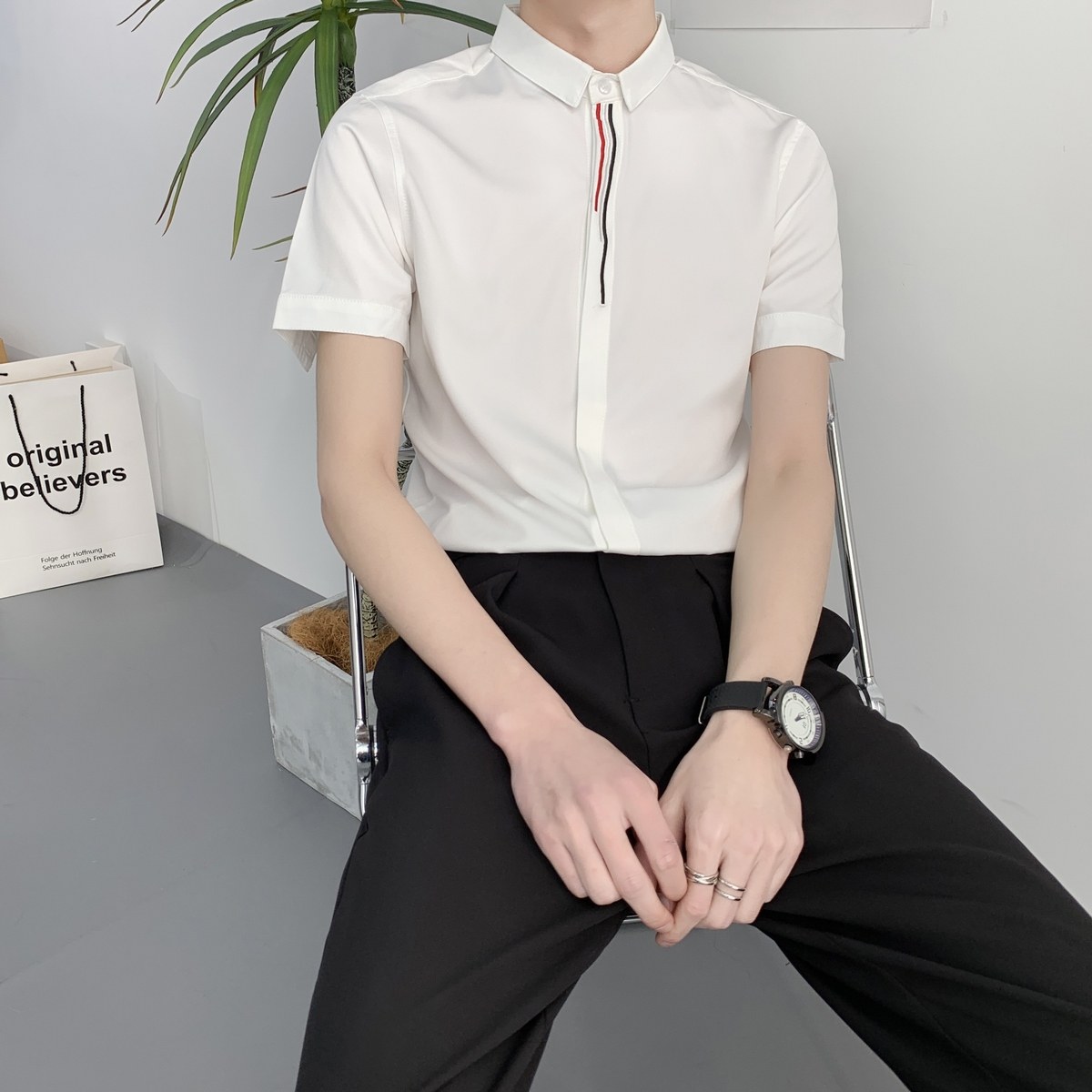 714A-9330P35控59/2025夏季新款修身简约工作服衬衫短袖衬衣潮图片