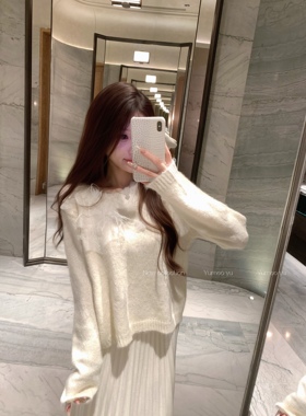 Yumeo钰 11/11 甜岛情书 蕾丝花朵拼接针织毛衣