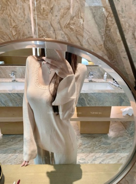 Yumeo钰 12/8 蔷薇日记 定染粉！30绵羊毛u领木耳边内搭针织打底