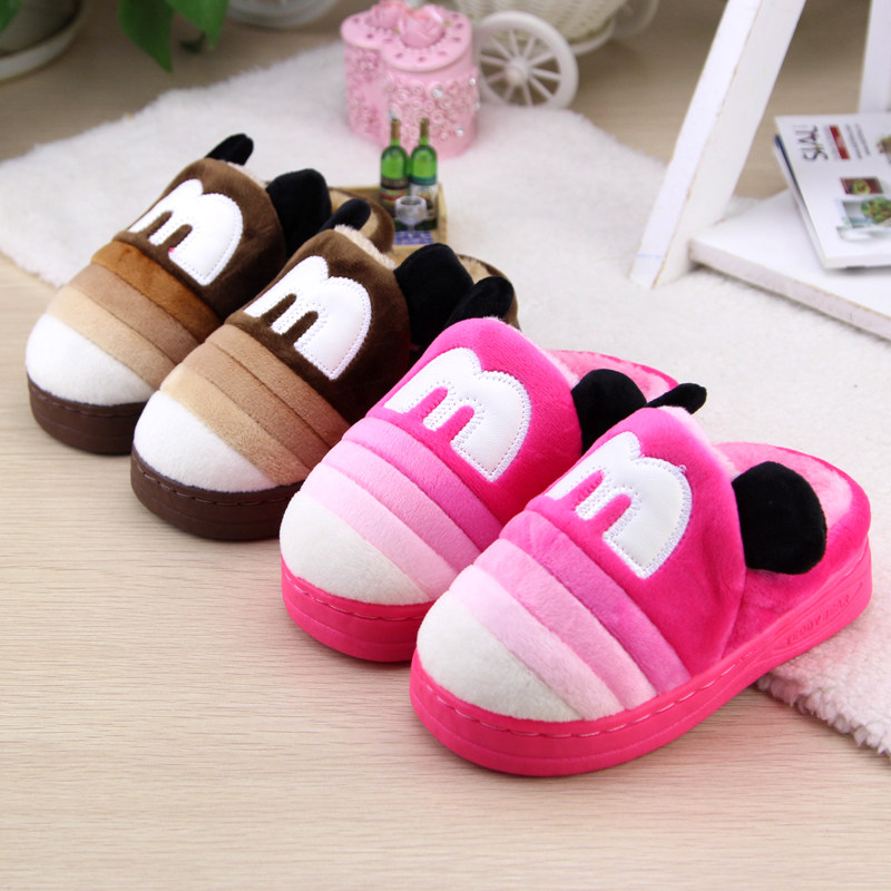 Pantoufles enfants en suède pour hiver - semelle caoutchouc - Ref 1005581 Image 3