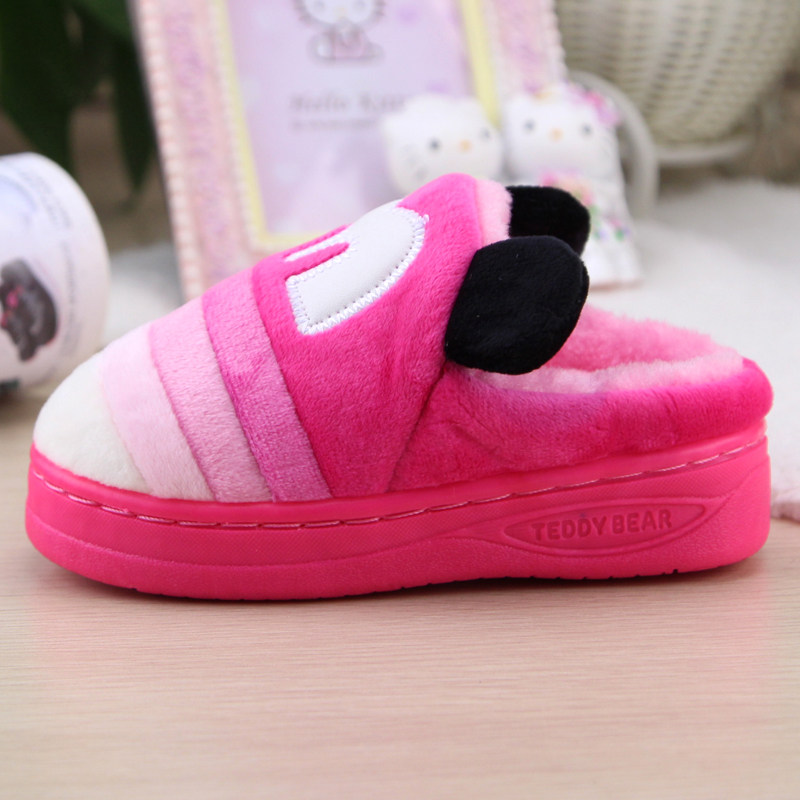 Pantoufles enfants en suède pour hiver - semelle caoutchouc - Ref 1005581 Image 5