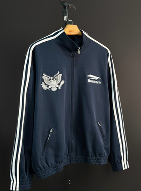 False Perception 弹幕标语联邦刺绣Logo条纹夹克