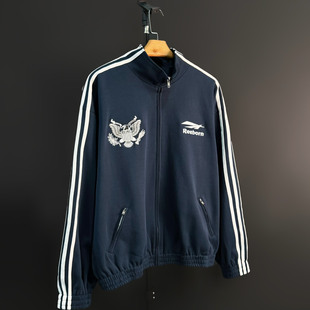 False 弹幕标语联邦刺绣Logo条纹夹克 Perception