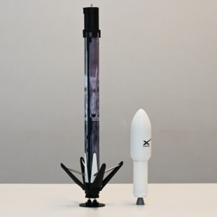 SpaceX猎鹰九号火箭模型Block5回收姿态再入纹3D打印60厘米1：120