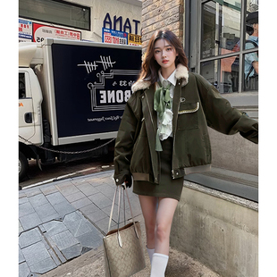 美式复古军绿色皮衣毛呢外套女冬季2025新款休闲宽松毛毛拼接夹克