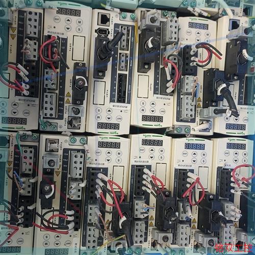 议价直拍不发:LXM23DU01M3X 伺服驱动器 100W