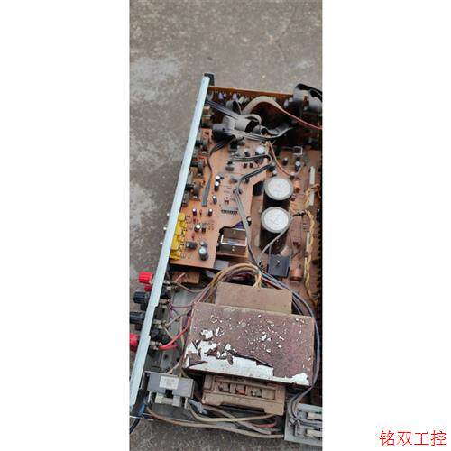 议价直拍不发:先锋SA一V210功放机,通电正常,没有专业工具测试,