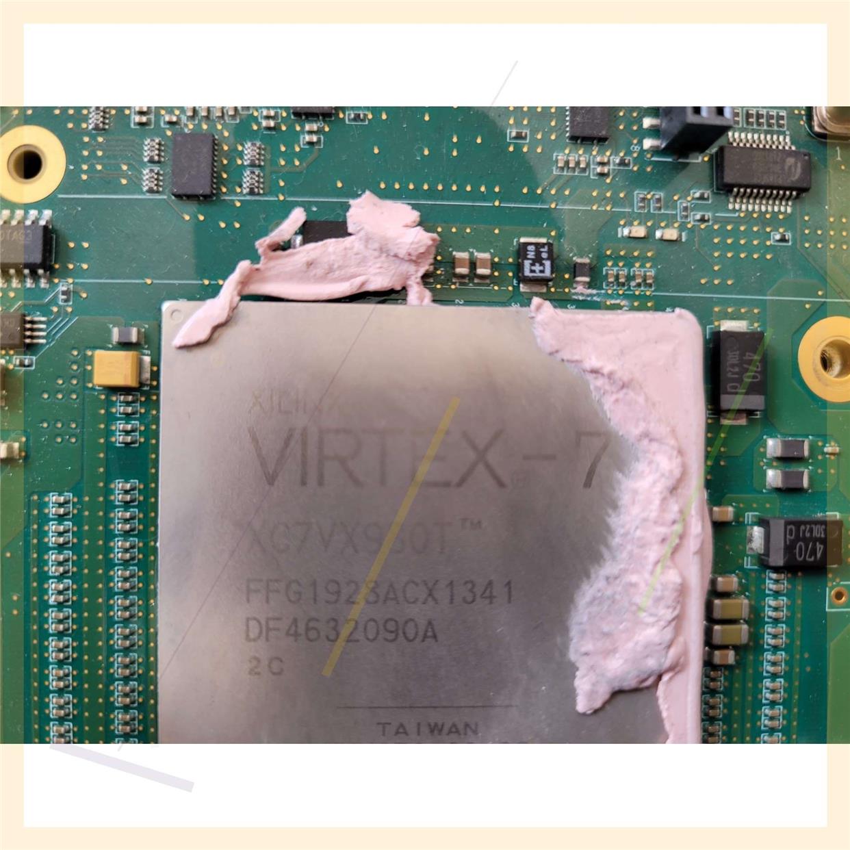 议价直拍不发：ⅴⅰRTex-7 vⅹ980芯片板两片 每片板两颗-7 一颗