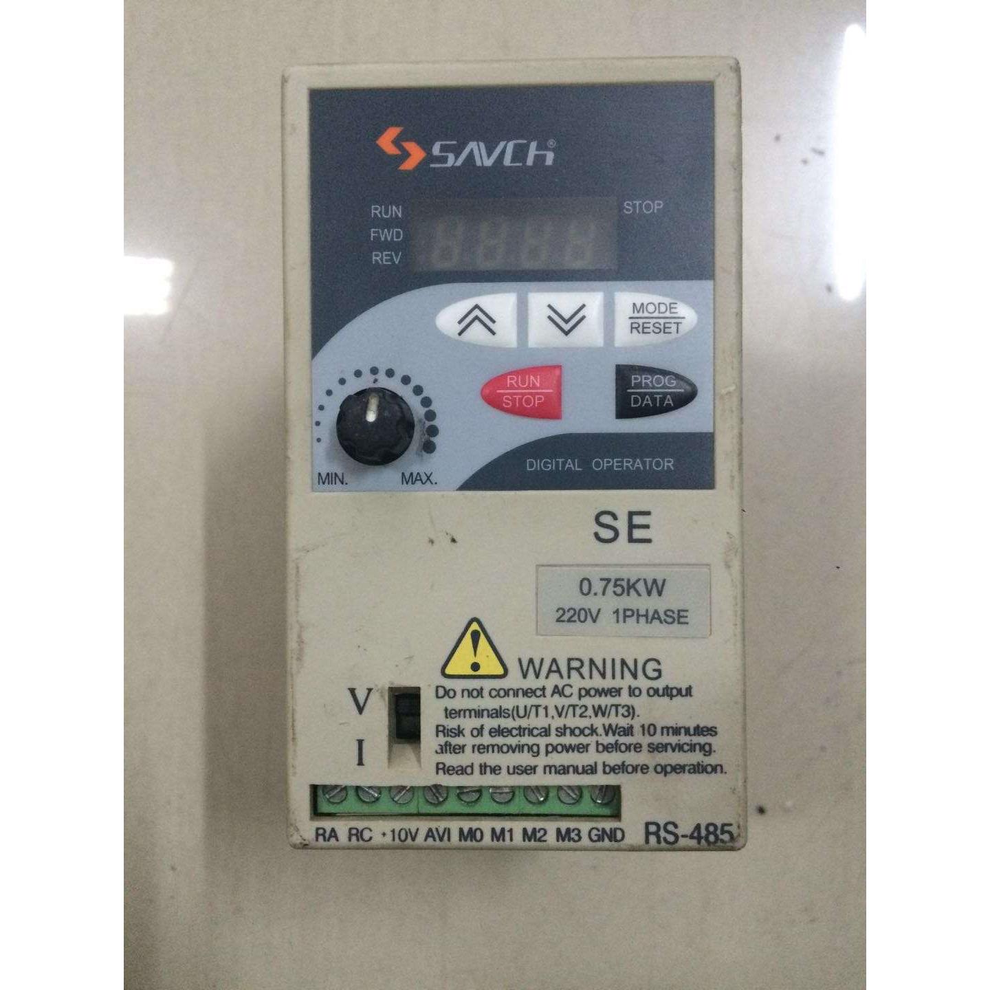 议价直拍不发：三基变频器SE 0.75KW 220V SE-20071A