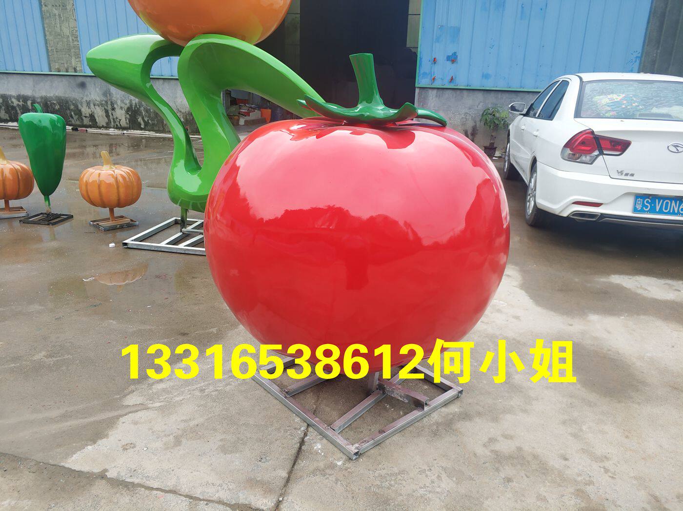 农业基地树脂西红柿玻璃钢卡通公仔人偶模型创意蔬菜水果屋雕塑像