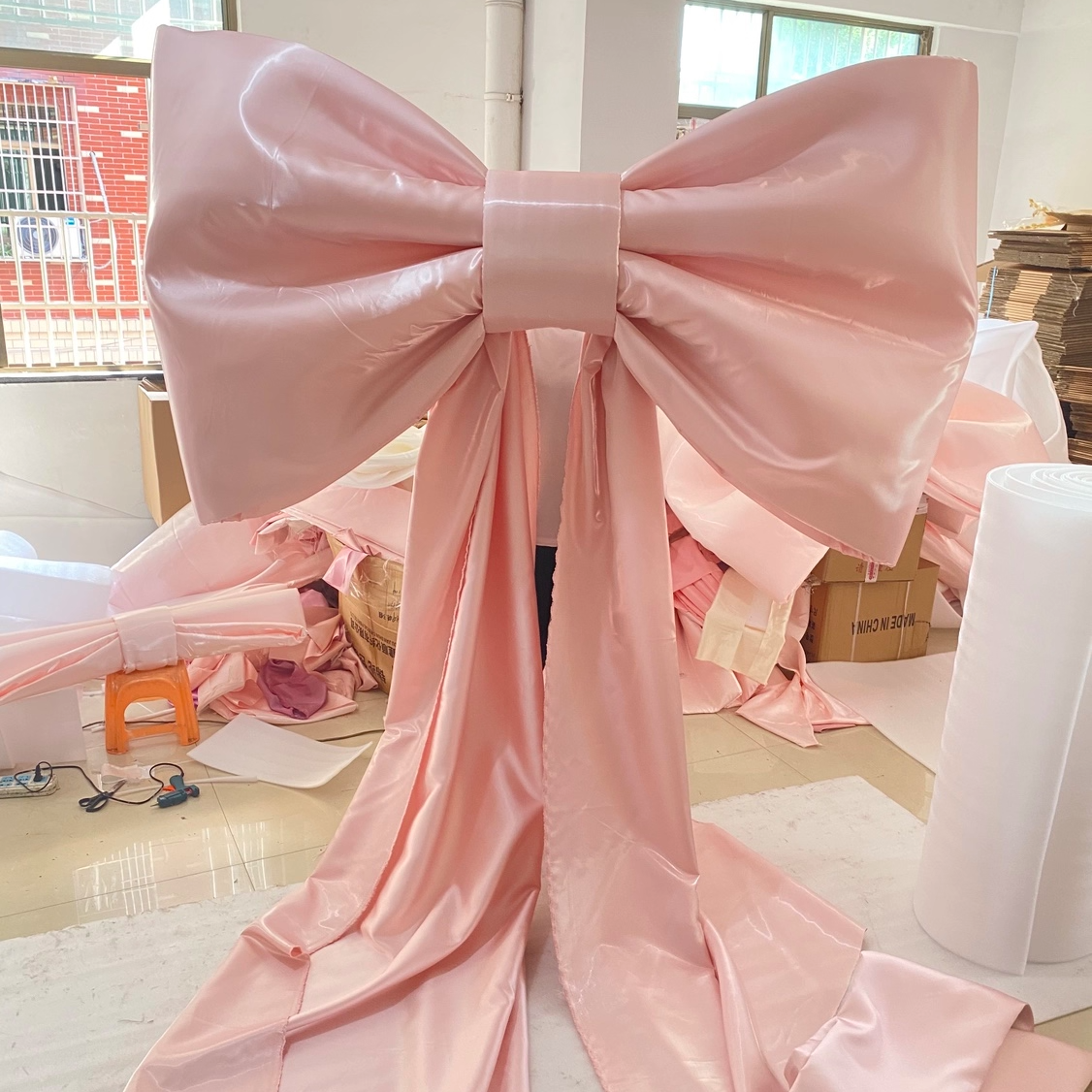 超大巨型蝴蝶结墙面装饰订结婚生日派对场景布置橱窗店铺美陈装饰