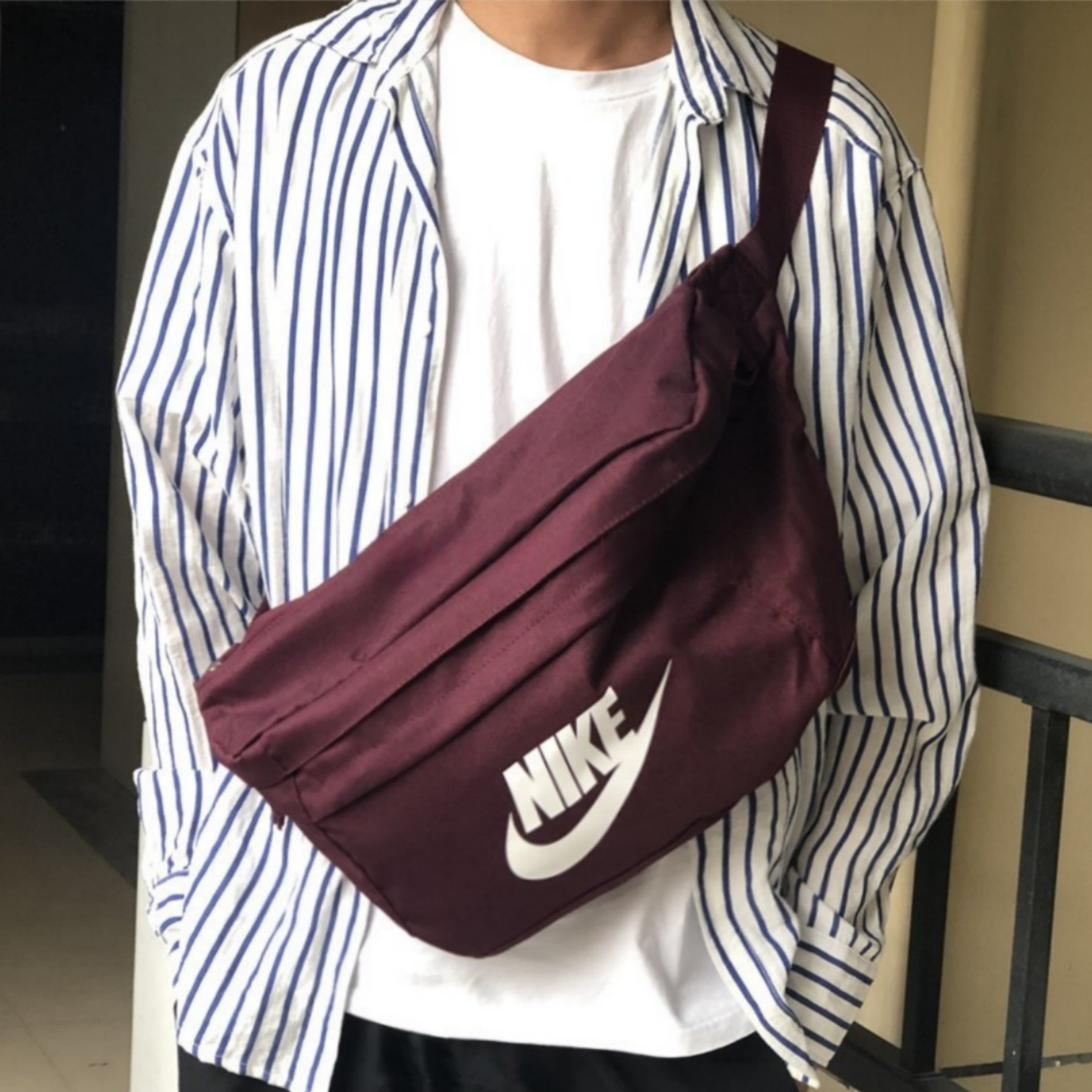 Nike/耐克男女酒红休闲运动大容量胸包单肩斜跨包腰包 BA5751-681,运动包/户外包/配件,腰包,淘宝优惠券,粉丝福利购,淘宝优惠卷