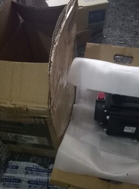 三菱伺服电机HC-RFS103B全新原装现货 质保一年 特价出售
