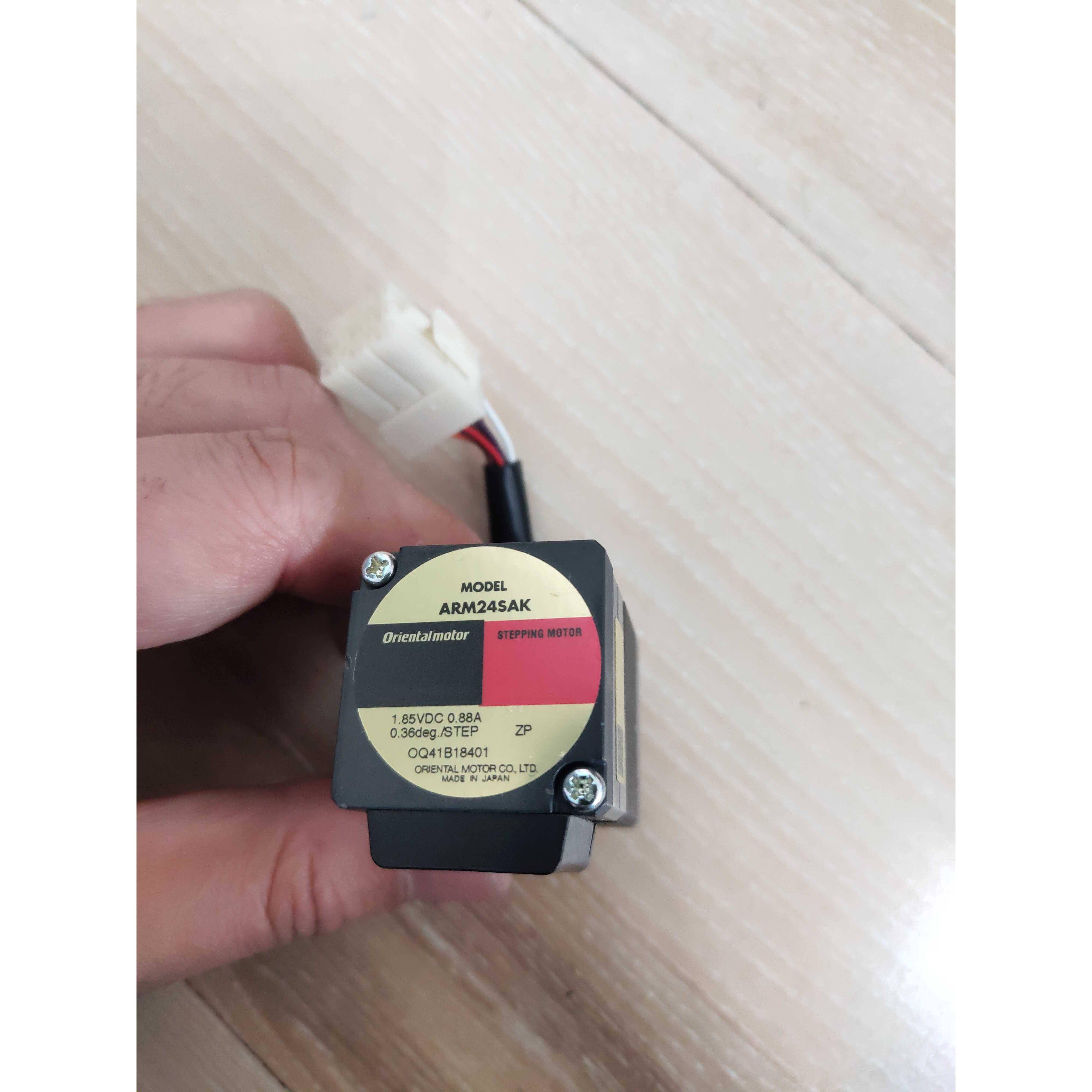 东方PMM33BH2-C2 PMM33B2 BH6G-30BHM62MT-A C4818-90215HGE 询价