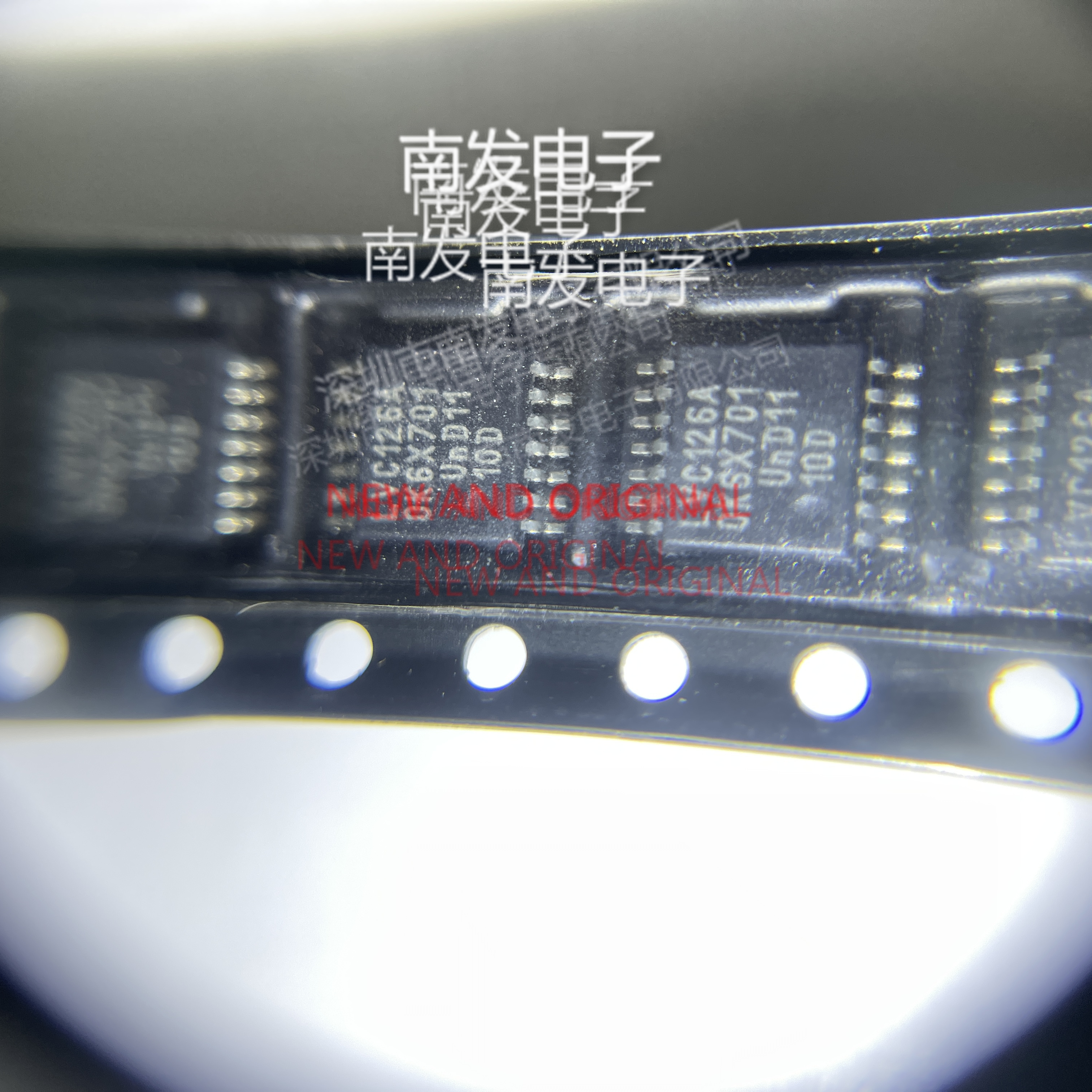 74LVC126APW 丝印LVC126A TSSOP14 四通道缓冲器/线路驱动器 全新