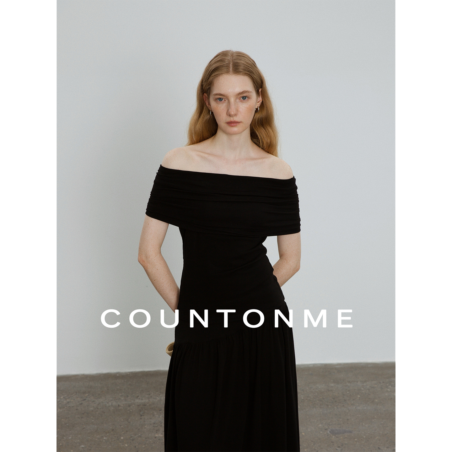 COUNTONME 一字肩天丝羊毛T恤