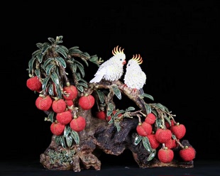 陶瓷工艺品 石湾公仔 荔枝摆件 鹦荔呈祥