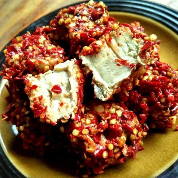 湖南豆腐乳特产麻辣香辣霉豆腐农家自制纯手工臭豆腐超辣400g包邮