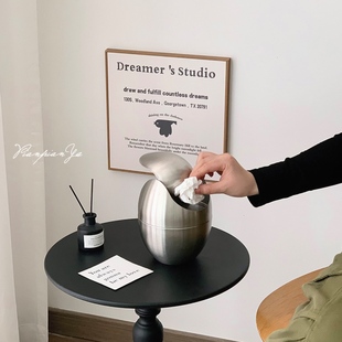 蛋形不锈钢垃圾桶创意办公桌面摇盖废纸篓厨房餐桌迷你垃圾收纳筒