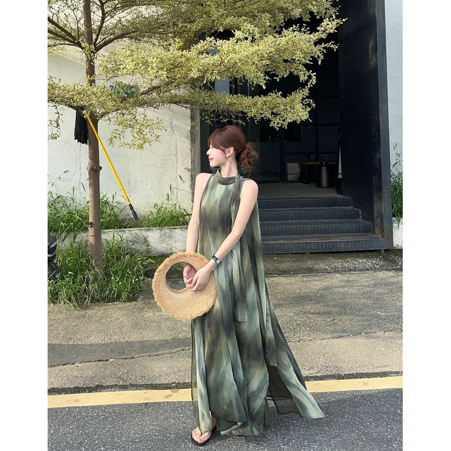 时尚海边度假吊带无袖长裙女夏季