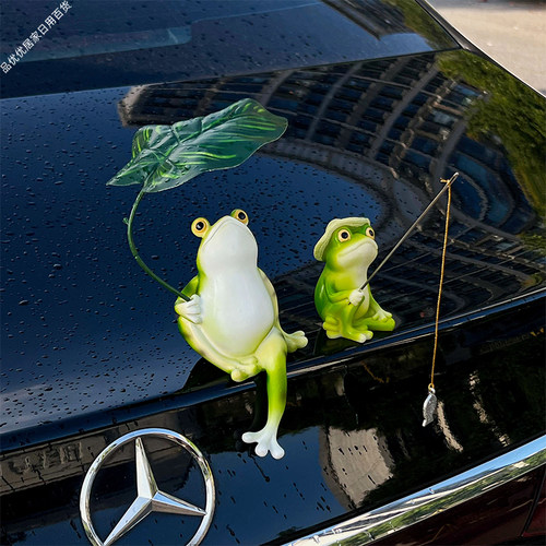 网红青蛙撑伞钓鱼车尾摆件减压