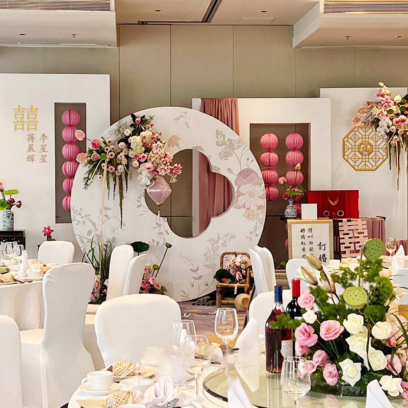 新中式订婚布置装饰定制kt板回门答谢宴真花订婚宴布置全套摆件