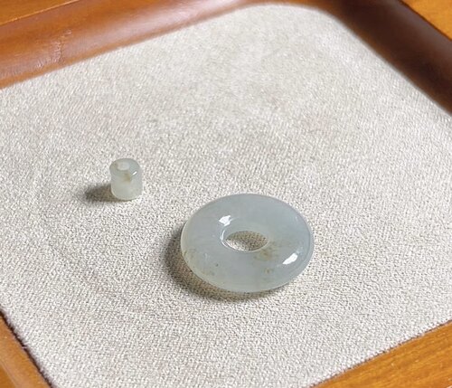 f181翡翠洒金甜甜圈17-4mm默认瑕疵无鉴赏