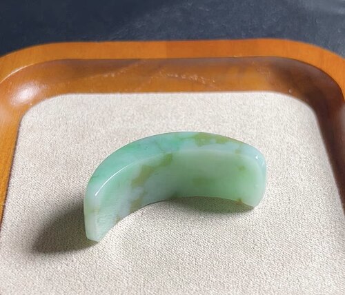f287翡翠特色手牌38-13-6mm默认瑕疵无鉴赏