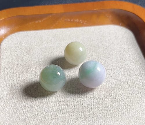 f346翡翠3个圆珠11/11.5/12mm默认瑕疵无鉴赏